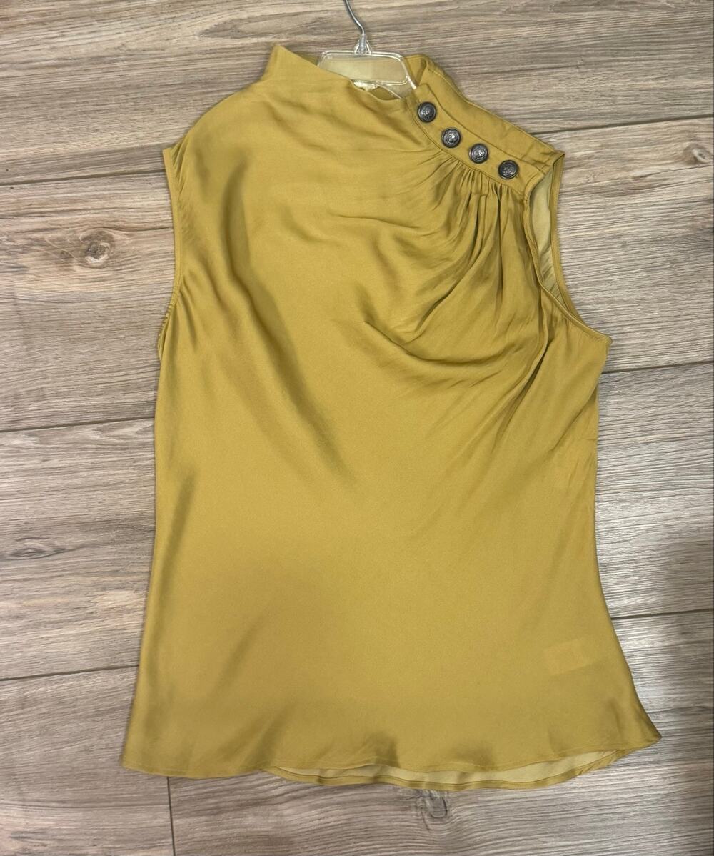 Tahiti Top Sleeveless size Medium NWT Bin B2